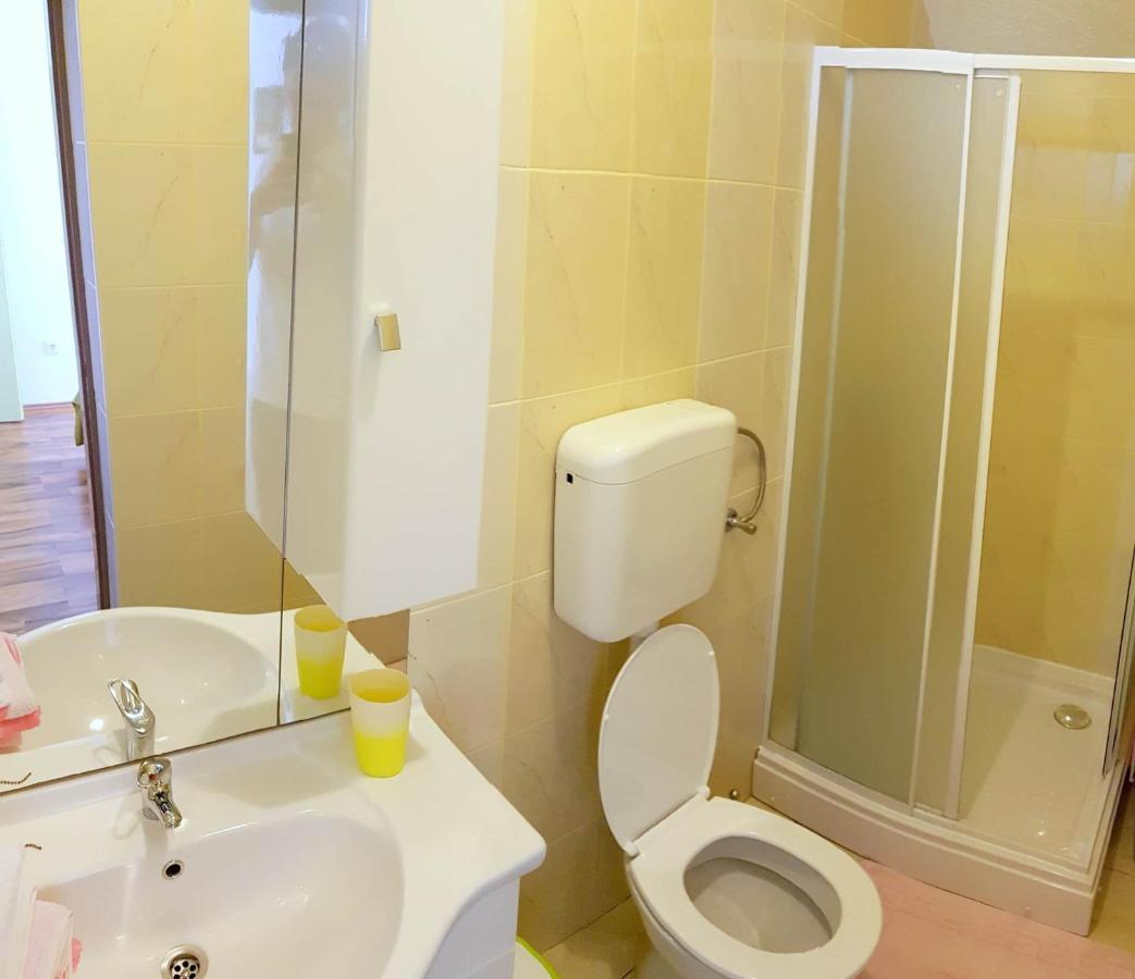 Apartmani Tina Jelsa  Bagian luar foto